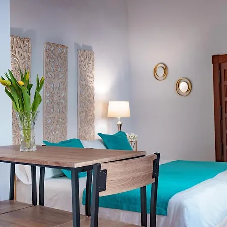 Casa De Columnas 4*