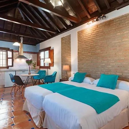 Casa De Columnas מלון דירות גרנדה