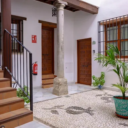 Casa De Columnas Aparthotel Granada