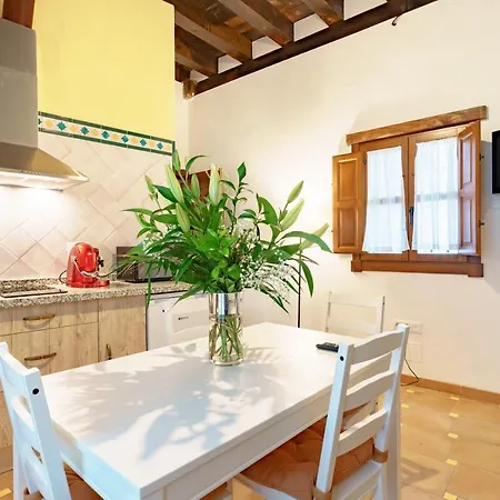Casa De Columnas Aparthotel *