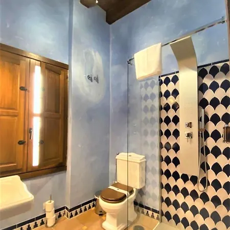 Lägenhetshotell Casa De Columnas 4*