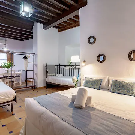 Casa De Columnas 4* גרנדה