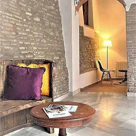 Lägenhetshotell Casa De Columnas 4*