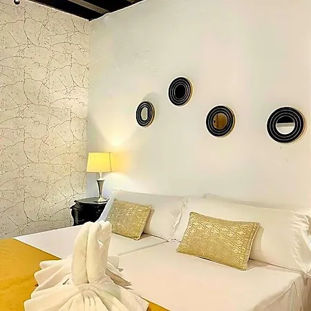 Casa De Columnas Apart-hotel