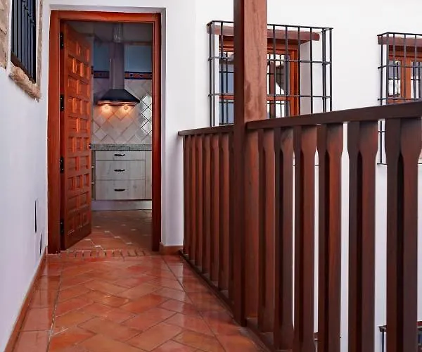 Lägenhetshotell Casa De Columnas 4*