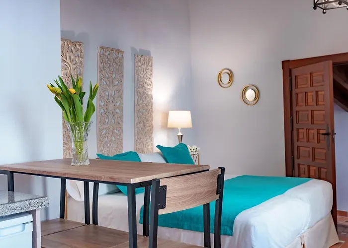 Casa De Columnas 4*