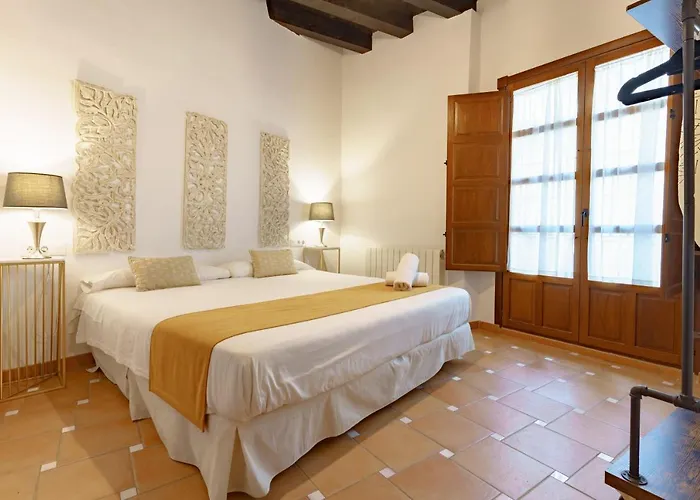 Casa De Columnas Granada