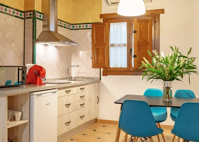 Casa De Columnas Aparthotel Granada