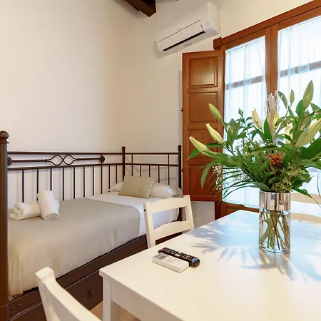 Casa De Columnas 4*