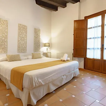 Casa De Columnas Granada